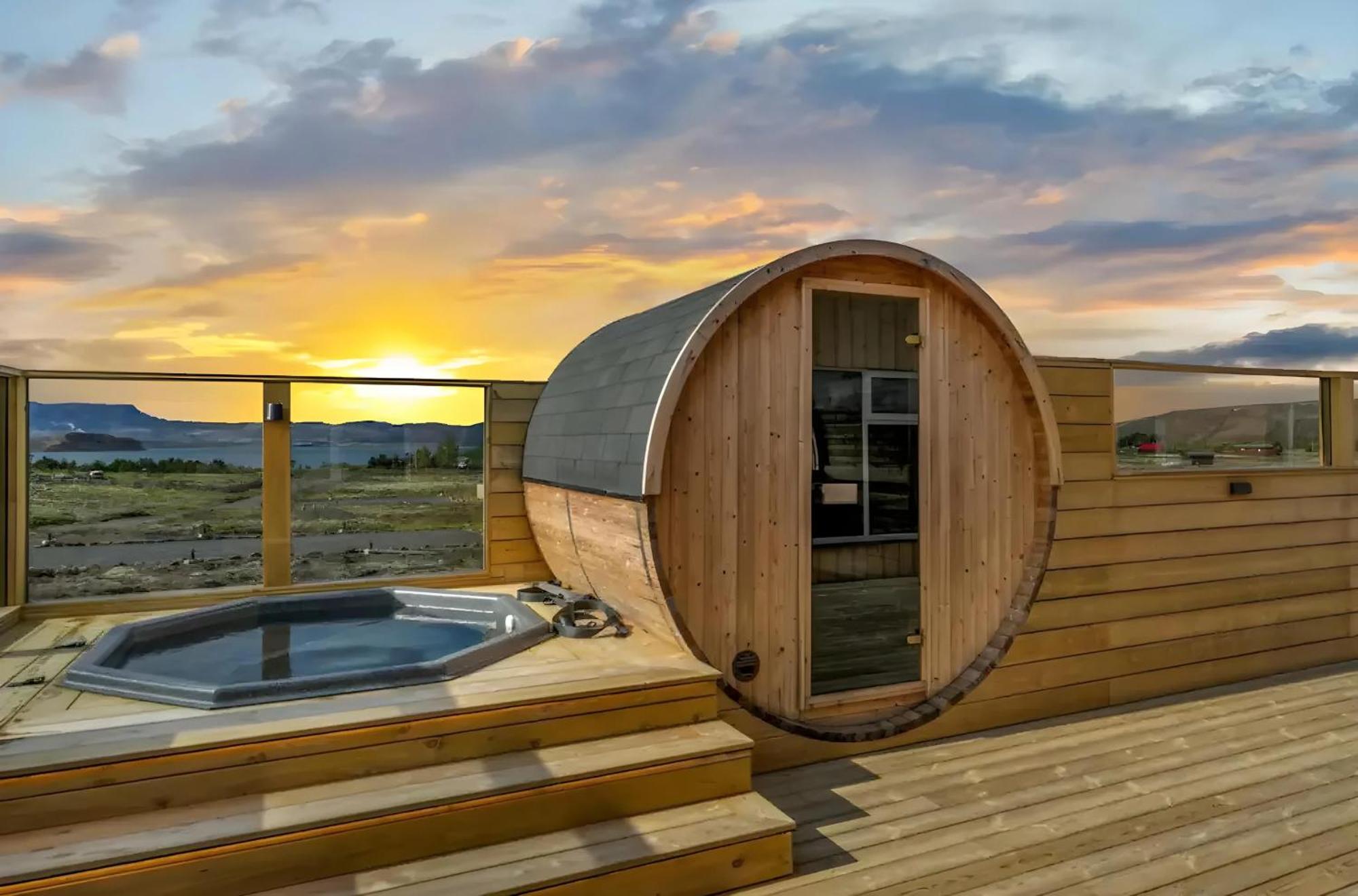 Cozy Cabin With Hot Tub & Sauna - Ultimate Retreat Veithilundur Екстериор снимка